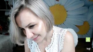 music_fairy - [Chaturbate] Wild Babe natural Sweet Model