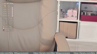 mia_milagros - [Chaturbate] Webcam Model Beautiful Russian Girl