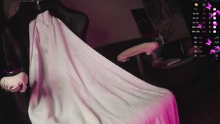 reddevilsroom - [Chaturbate] ride lips Flashing Ass