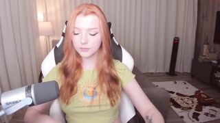 lil_pumpkinpie - [Chaturbate] Busty Multi Goal Show xxxvideo