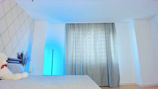 amanda_mei - [Chaturbate] Nora Flashing Ass closeup