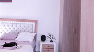 evagrenn07 - [Chaturbate] Caught On Webcam Amateur Rubbing Pussy