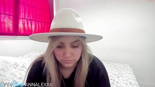 kkandcc - [Chaturbate] Perfect Body Nymph Webcam Model