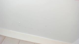 paologuerrero_ - [Chaturbate] Cute WebCam Girl striptease role-play