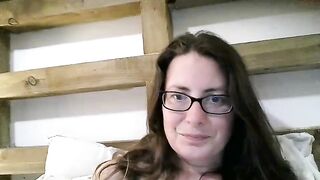 sexyemilyoliver - [Chaturbate] Wild Babe lips striptease