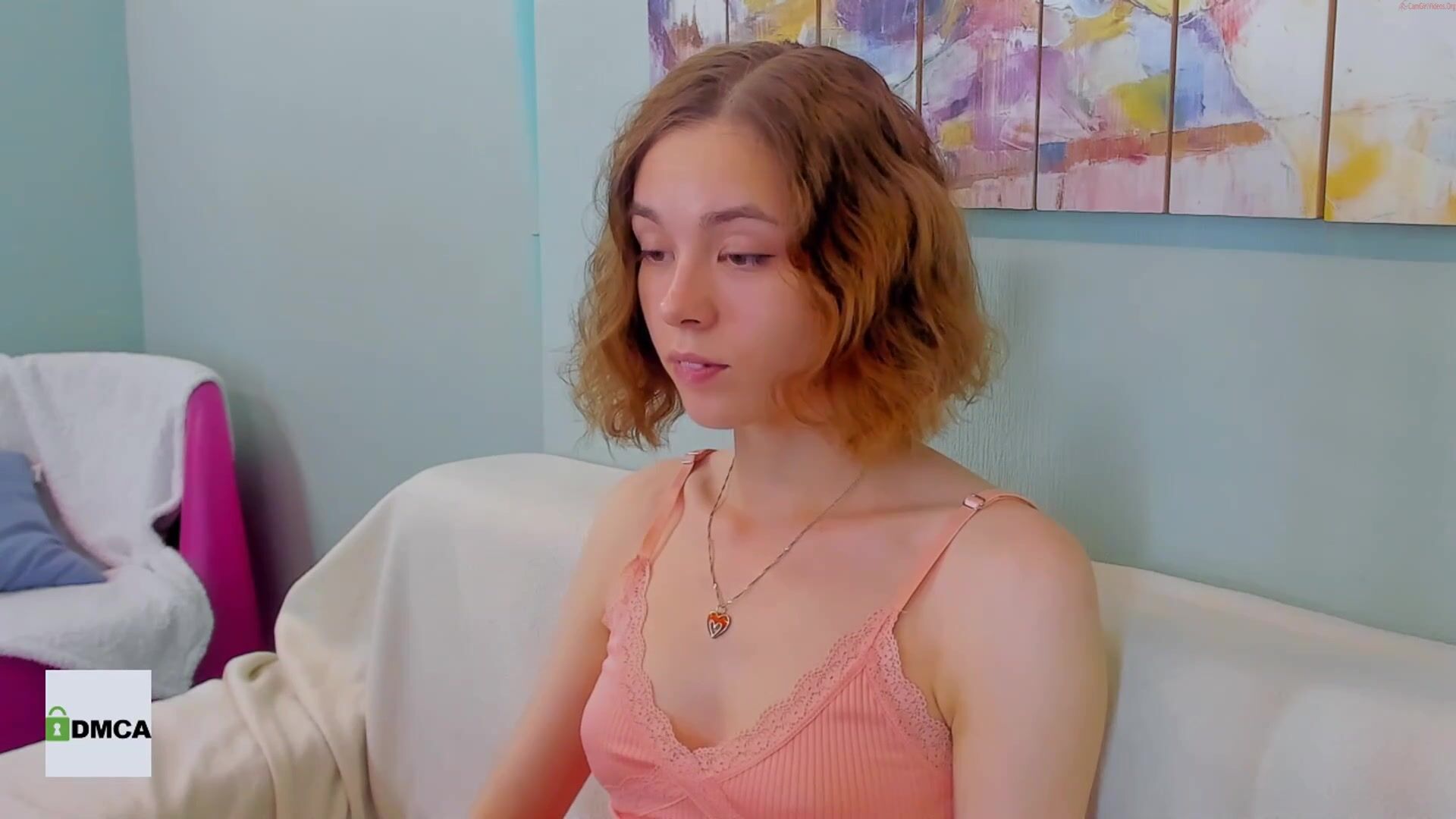 Urlittlesally - [Chaturbate] Fingering Surprise big-ass