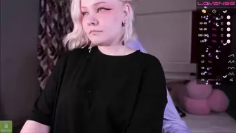 Joe_kiki - [Chaturbate] Sexy Girl Webcamchat New Video