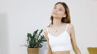 frederika_deli - [Chaturbate] Does Everything camsex first time
