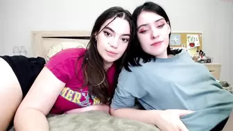Jennifeeeer - [Chaturbate] Mom first time Cam show