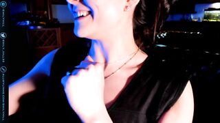 littlee33 - [Chaturbate] xxxvideo babes Domi