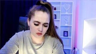 mia_shyyy - [Chaturbate] Prostitetus Gets Dirty Crazy Goal