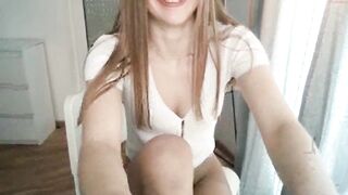 mistressuniverse - [Chaturbate] CamGirl Rides lovers