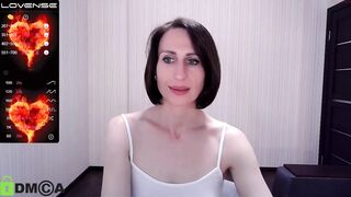 niasmithh - [Chaturbate] awesome Wild Babe Webcam Model