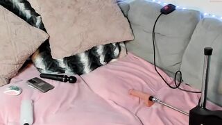 sexylolalee - [Chaturbate] Nora Rides Cam Video