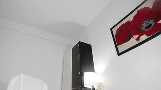 elissavibe - [Chaturbate] Hot Babe Strips lesbian Webcamchat