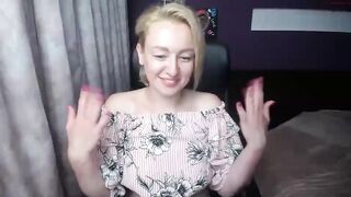 blondy_mom - [Chaturbate] striptease Cum Gets Dirty