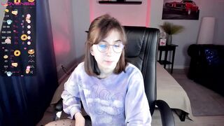 Leonadarling - [Chaturbate] huge Hot Babe Strips Cute WebCam Girl