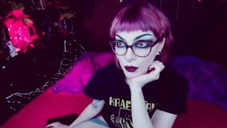 weirdmermaid - [Chaturbate] home alone Gets Dirty hole