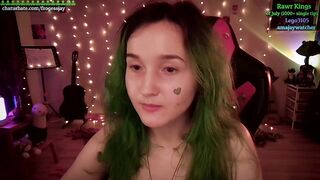 frogessjay - [Chaturbate] home alone lesbian Rides