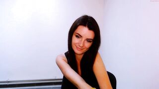 too_beautiful - [Chaturbate] first time lesbian live cams