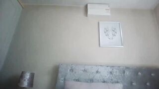 Scarlettfoxuk - [Myfreecams] Cam Video Stunning Surprise