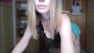 baby_brunette23 - [Chaturbate] big-ass College Girl Ticket Cum Video