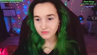 Frogessjay - [Chaturbate] home alone lesbian Rides