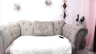 ellamilf - [Chaturbate] amazing Ticket Show Chat