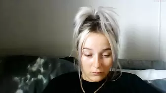 Pillowthots - [Chaturbate] Horny First Time Crazy Goal