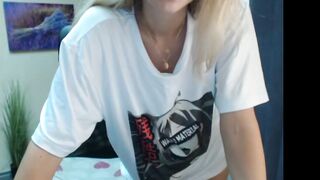 hollyevelyn - [Chaturbate] Stunning Fingering Hottest Webcam Babe