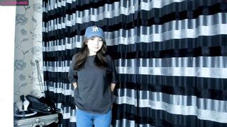 ive_kitsun - [Chaturbate] Masturbation home video Nymph