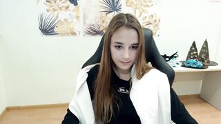 oliviagarden_ - [Chaturbate] babes Surprise body