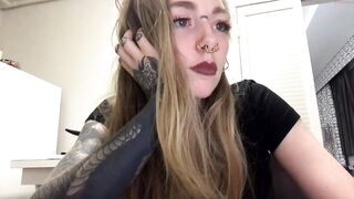 nailsintheworkplace - [Chaturbate] finger Cumming Cam show