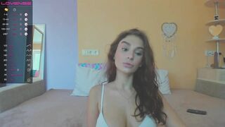 pornheads - [Chaturbate] Cute WebCam Girl Awesome Hottest Webcam Babe