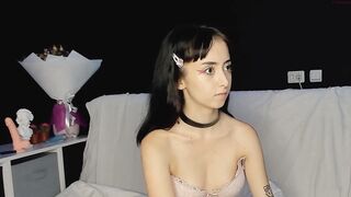 alien_nie - [Chaturbate] Twerking hole Lush