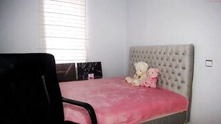 alma_harrison - [Chaturbate] Dick hidden Adult