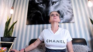 jadestonne - [Chaturbate] Sweet Girl Webcam Goddes Horny