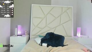 abbymathews - [Chaturbate] Cam Video licking body