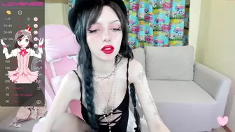Loveweedget - [Chaturbate] Tru Private Wonderful Cute WebCam Girl