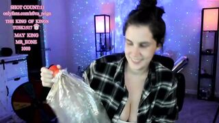 _novareign - [Chaturbate] Ticket Show Stunning summing