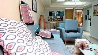 noemibcnz - [Chaturbate] Sweet Model Loves To Masturbated camsex