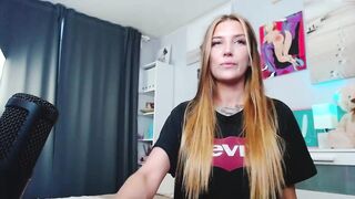 sidanndnancy - [Chaturbate] Insane Orgasm CamGirl Busty