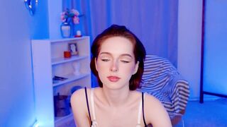 silent_chill - [Chaturbate] Russian Girl Shaved girl alone