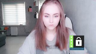 Kira_love_sleep