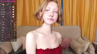 Sweet_loo - [Chaturbate] Hot Babe Strips Webcam Goddes Webcamchat