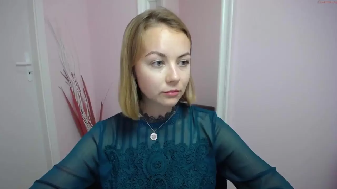 Wendi_es - [Chaturbate] Porn Live Chat Russian Girl big-ass