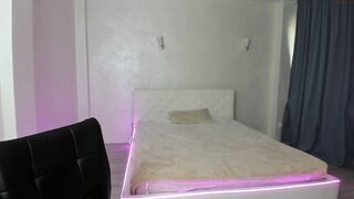 alittle_ - [Chaturbate] Hot Awesome party