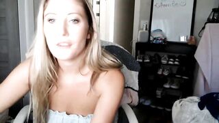 SultrySnow - [Myfreecams] Sex Toys Fucks Herself Homemade