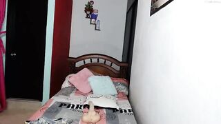 natty_01 - [Chaturbate] Teases Twerking Incredible Women