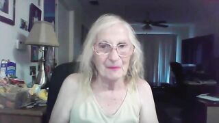 nursepatti - [Chaturbate] Beautiful Surprise CamGirl